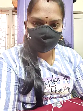 Snapshot of Paru_Tamil_Ponnu chatting on November 29, 2025, 6:35 am Paru Tamil Ponnu online show from November 29, 2025, 6:35 am