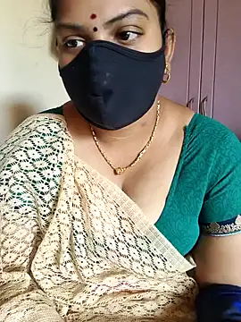 Snapshot of Paru_Tamil_Ponnu chatting on November 26, 2025, 6:13 am Paru Tamil Ponnu online show from November 26, 2025, 6:13 am