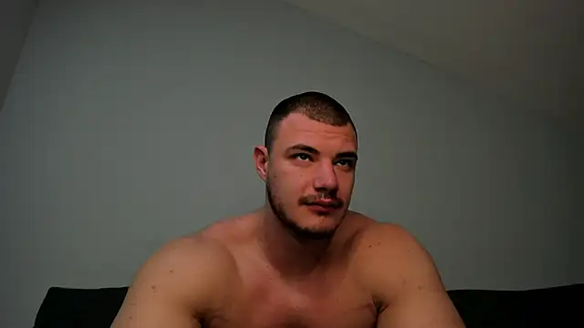 Snapshot of Troy_Bigtitan chatting on January 11, 2026, 6:09 am Troy Bigtitan online show from January 11, 2026, 6:09 am