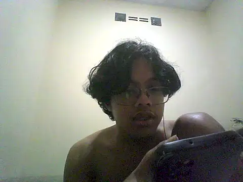 VERTSS2 online show from November 20, 2025, 6:19 pm