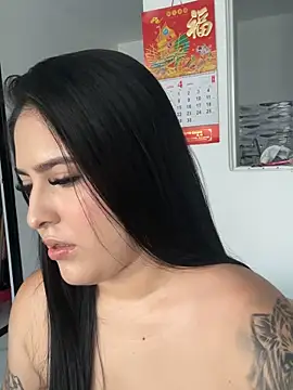 Snapshot of Zahida_7 chatting on April 16, 2026, 9:39 pm Zahida 7 online show from April 16, 2026, 9:39 pm