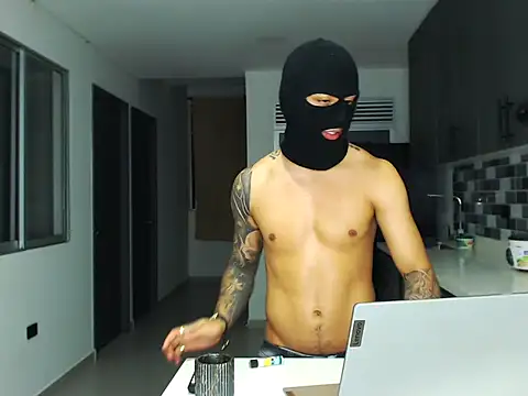 Snapshot of master_Tripa chatting on November 27, 2025, 11:49 pm master Tripa online show from November 27, 2025, 11:49 pm