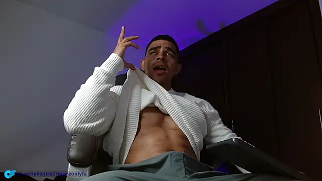 Kent Rodriguez online show from December 13, 2025, 11:11 pm