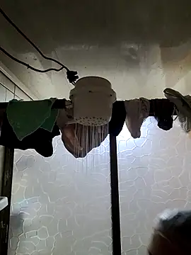 Venus 22 online show from November 29, 2025, 5:02 pm