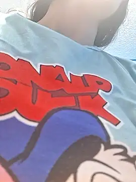 Snapshot of vanezassssss chatting on January 10, 2026, 5:25 am vanezassssss online show from January 10, 2026, 5:25 am