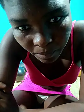 VirginPrincess06 online show from January 14, 2026, 9:40 pm