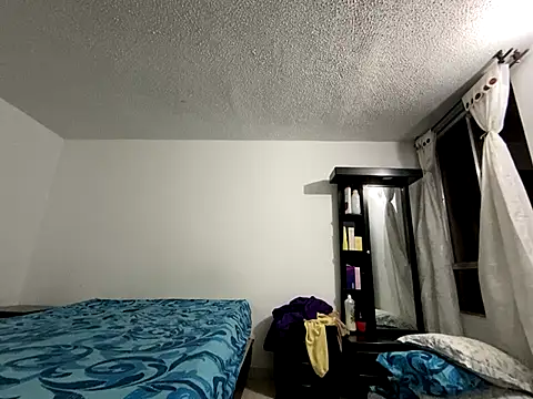 LyaRose online show from November 29, 2025, 1:06 am