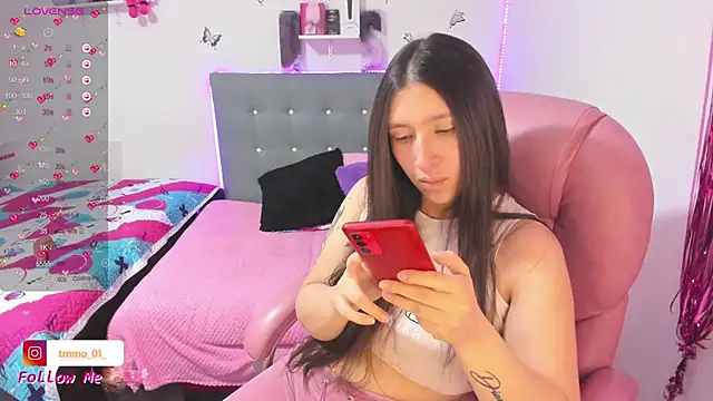 Snapshot of tammy_moon09_ chatting on November 24, 2025, 8:53 pm tammy moon09 online show from November 24, 2025, 8:53 pm