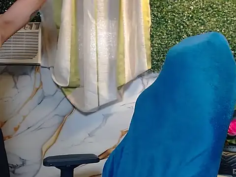 Snapshot of imadriana12 chatting on December 4, 2025, 5:56 pm imadriana12 online show from December 4, 2025, 5:56 pm