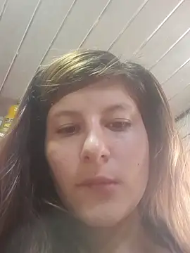 Snapshot of AnaMaria-12 chatting on November 28, 2025, 9:15 pm AnaMaria-12 online show from November 28, 2025, 9:15 pm