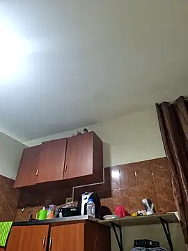 Snapshot of Monitaxhot chatting on December 21, 2025, 9:37 pm Monitaxhot online show from December 21, 2025, 9:37 pm