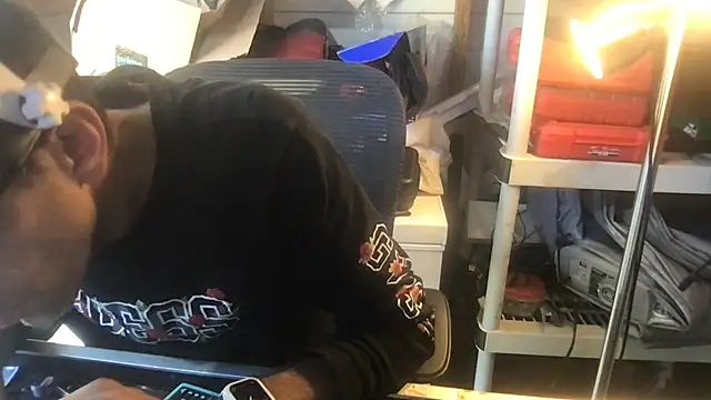 Snapshot of SinlessFreedom7 chatting on February 7, 2026, 6:05 pm SinlessFreedom7 online show from February 7, 2026, 6:05 pm