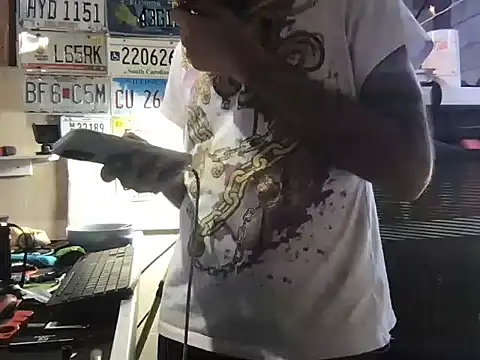 Snapshot of SinlessFreedom7 chatting on February 20, 2026, 6:32 pm SinlessFreedom7 online show from February 20, 2026, 6:32 pm