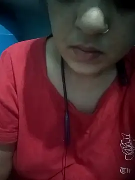 Snapshot of Priya_089 chatting on May 7, 2026, 11:08 pm Priya 089 online show from May 7, 2026, 11:08 pm