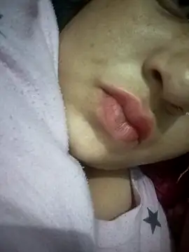 Snapshot of Priya_089 chatting on April 1, 2026, 12:57 am Priya 089 online show from April 1, 2026, 12:57 am