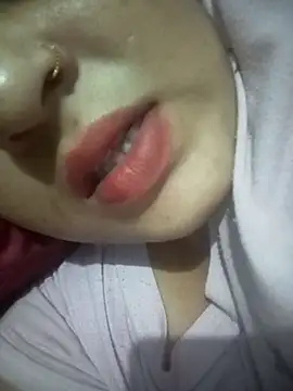 Snapshot of Priya_089 chatting on April 6, 2026, 6:42 pm Priya 089 online show from April 6, 2026, 6:42 pm