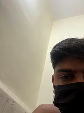 Snapshot of hardboydick2000 chatting on December 16, 2025, 5:44 am hardboydick2000 online show from December 16, 2025, 5:44 am