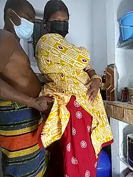 Desicouple1706 online show from February 21, 2026, 3:03 pm