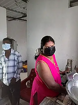 Desicouple1706 online show from January 12, 2026, 8:10 am