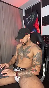 Snapshot of NikoHank chatting on January 9, 2026, 2:40 am NikoHank online show from January 9, 2026, 2:40 am