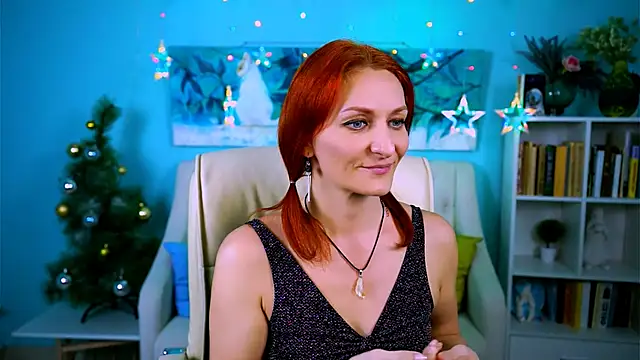 DianaTorrens online show from December 16, 2025, 12:53 pm