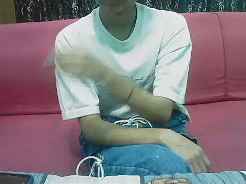 Snapshot of hello_baby01 chatting on April 11, 2026, 3:38 pm hello baby01 online show from April 11, 2026, 3:38 pm