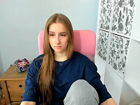 Snapshot of VanessaAmore chatting on April 11, 2026, 11:25 am VanessaAmore online show from April 11, 2026, 11:25 am