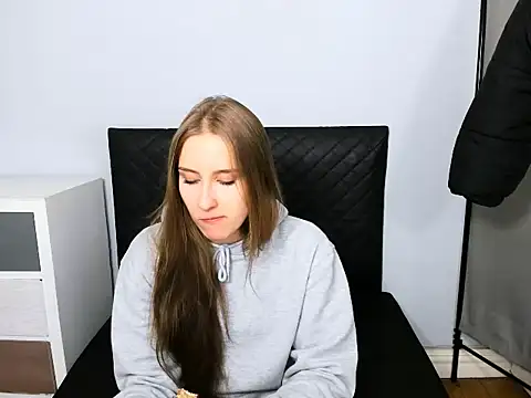 VanessaAmore online show from March 1, 2026, 8:42 pm