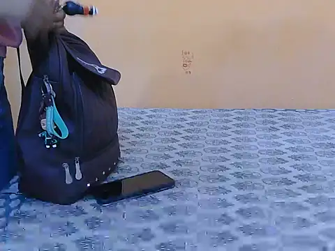 Honey Baby1 online show from February 19, 2026, 5:48 am