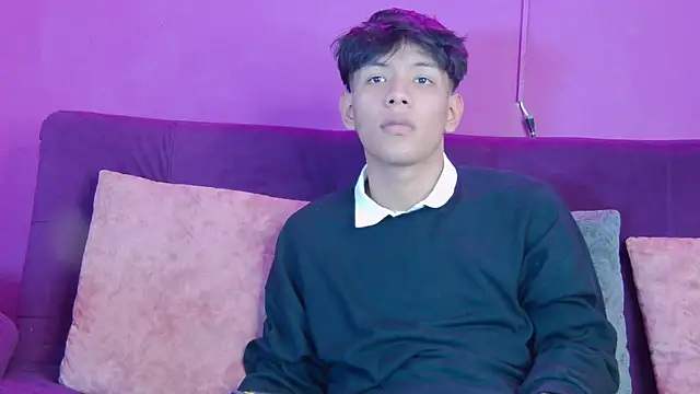 Snapshot of Liam_Sinclair chatting on January 16, 2026, 8:13 pm Liam Sinclair online show from January 16, 2026, 8:13 pm