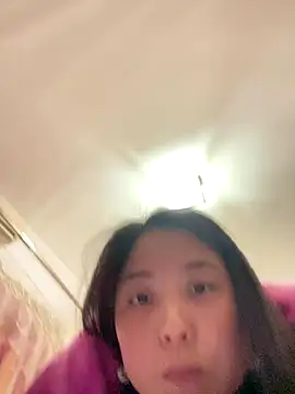 tianwei2567 online show from December 15, 2025, 1:55 am