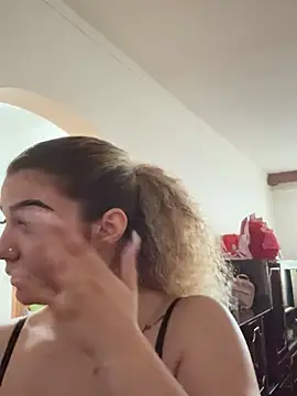 CrazyJessika online show from May 9, 2026, 3:04 pm
