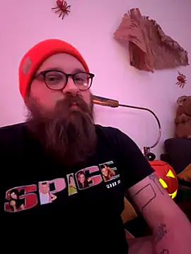 cubflower online show from November 30, 2025, 3:18 am