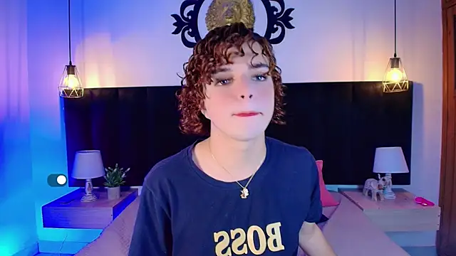 Skyee angel online show from March 27, 2026, 7:48 pm