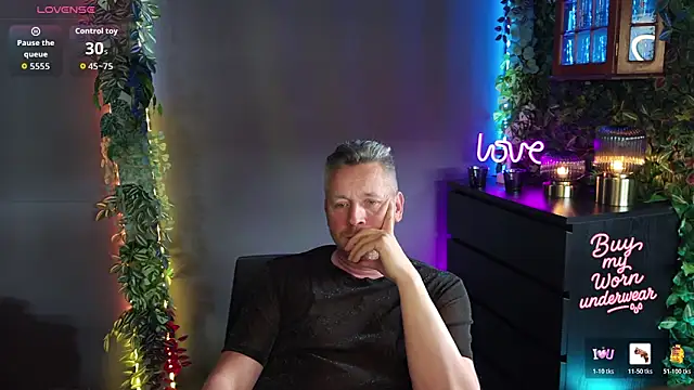 Hunter Fl online show from April 9, 2026, 3:51 pm