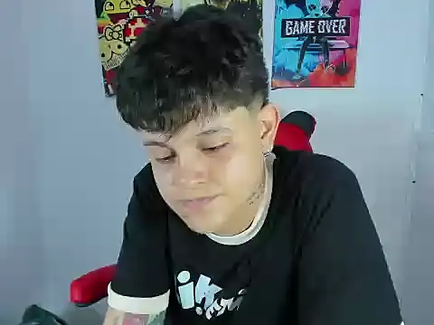 Snapshot of _ian_sweet chatting on December 3, 2025, 8:08 pm ian sweet online show from December 3, 2025, 8:08 pm