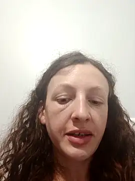 AlisKiv online show from November 23, 2025, 10:20 pm