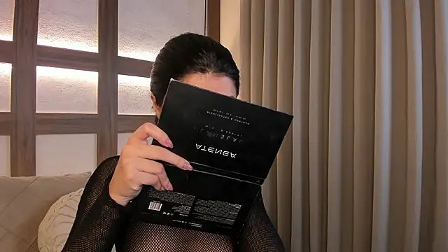 SarhaVega online show from February 26, 2026, 12:27 pm