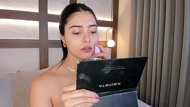 SarhaVega online show from March 17, 2026, 12:30 pm