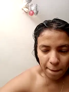 ashleey palmer online show from November 27, 2025, 5:24 pm