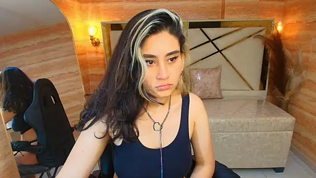 sofi r  online show from February 19, 2026, 1:19 pm