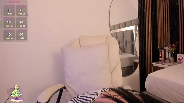 Snapshot of amaia_santini chatting on December 4, 2025, 7:13 pm amaia santini online show from December 4, 2025, 7:13 pm