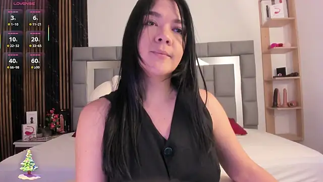 Snapshot of amaia_santini chatting on December 16, 2025, 7:07 pm amaia santini online show from December 16, 2025, 7:07 pm