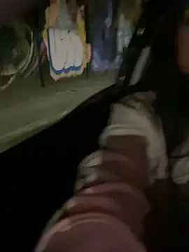 emiirosse online show from February 6, 2026, 6:53 am