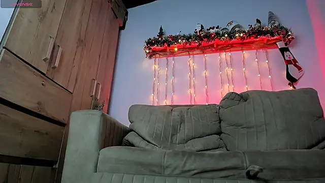 Snapshot of steveen_universe28 chatting on December 4, 2025, 1:26 am steveen universe28 online show from December 4, 2025, 1:26 am