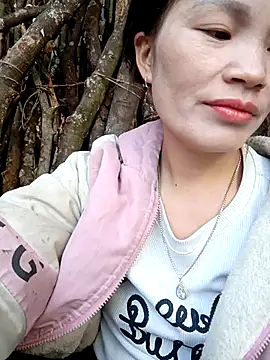 nangmo online show from November 26, 2025, 1:27 am