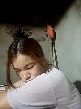 nangmo online show from February 24, 2026, 3:18 am