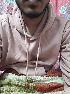 Snapshot of luckyutube chatting on December 17, 2025, 4:45 pm luckyutube online show from December 17, 2025, 4:45 pm