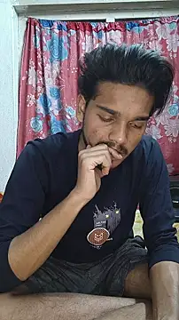 Snapshot of luckyutube chatting on February 27, 2026, 6:52 pm luckyutube online show from February 27, 2026, 6:52 pm