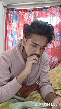 Snapshot of luckyutube chatting on February 15, 2026, 6:47 am luckyutube online show from February 15, 2026, 6:47 am